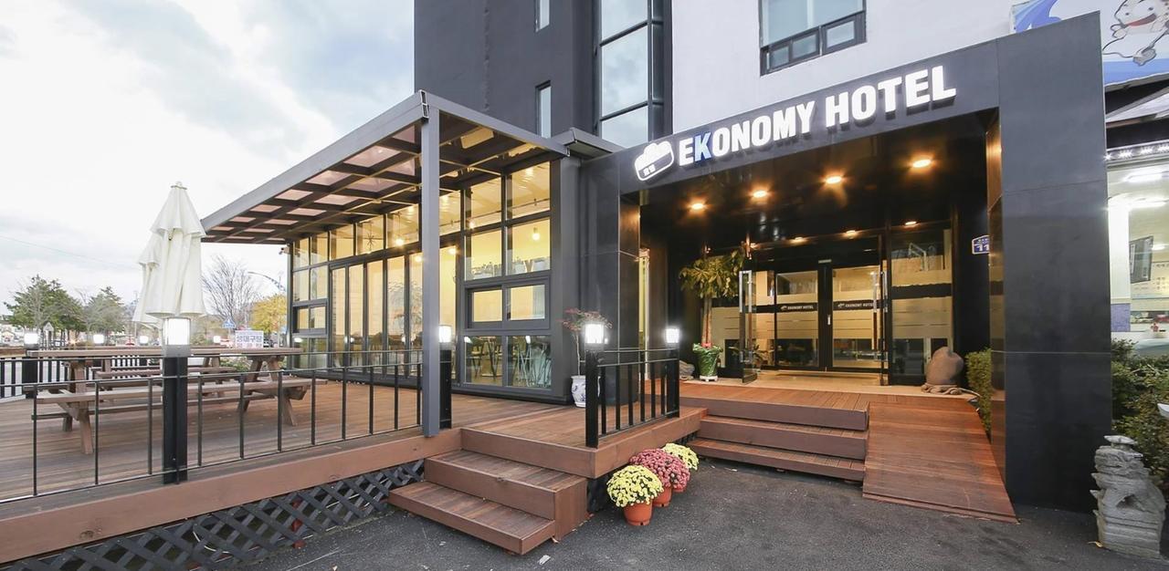 Ekonomy Hotel Sokcho Ngoại thất bức ảnh